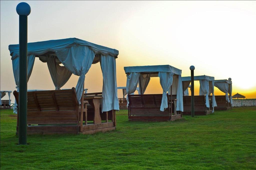 Aida Beach Hotel - El Alamein Bagian luar foto